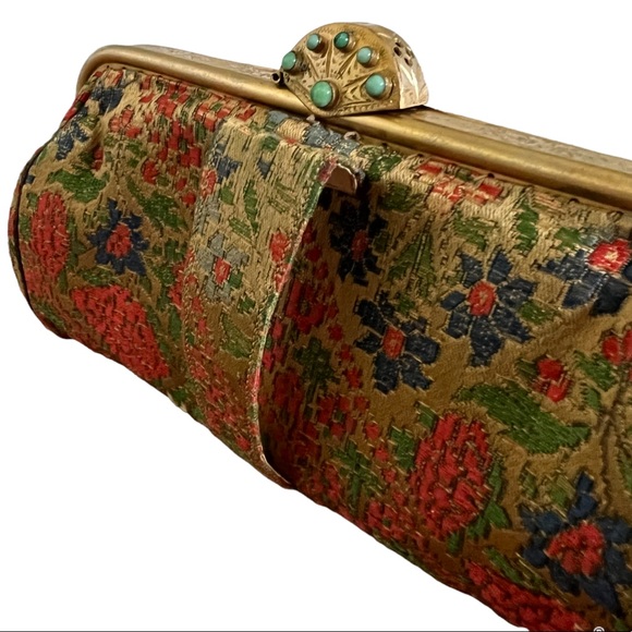 Vintage Floral Tapestry Clutch Bag Gemstone Closure with Original Compact Mirror - Picture 10 of 15